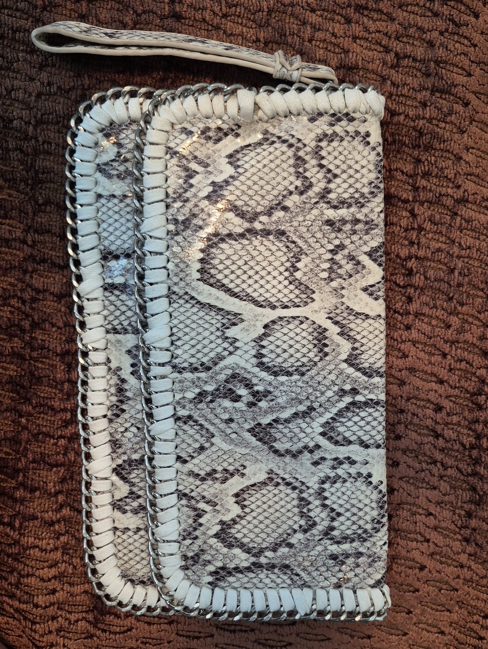 INZI Snake Print Wristlet Wallet in White & Black Like New